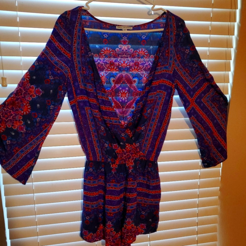Is American  Eagle printed romper